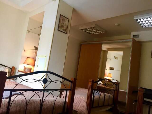 Хостелы Westend Hostel Kyiv Киев-11